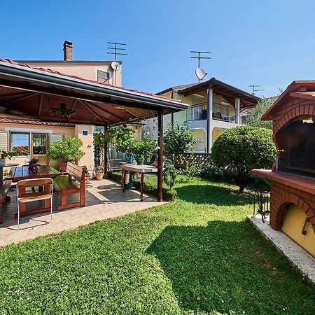 Apartment Erika Умаг Екстериор снимка