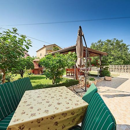 Apartment Erika Умаг Екстериор снимка